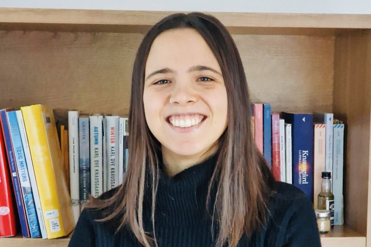 Laura Albertini Wins 2025 Golden Dandelion Prize
